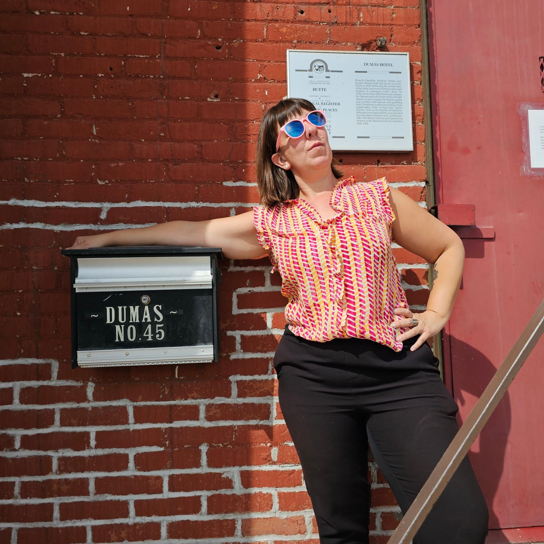 Chelsea Hogan outside the Dumas