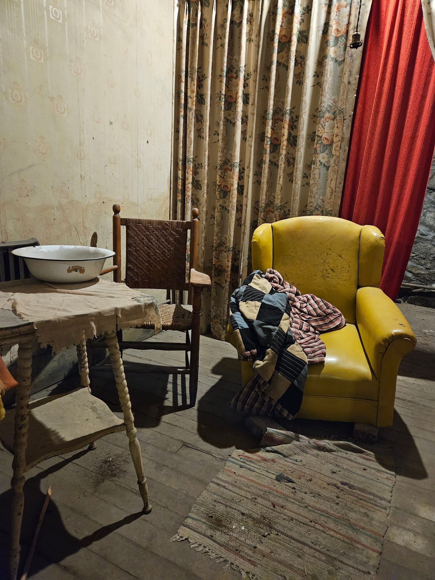 Parlor house detail